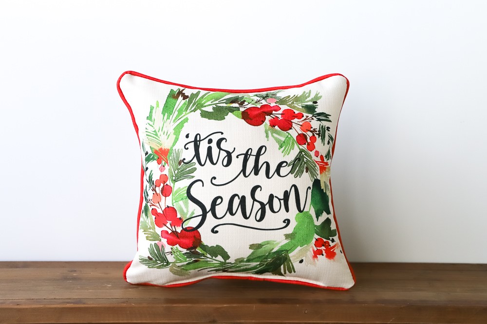 Tis the Season Pillow CHR0085