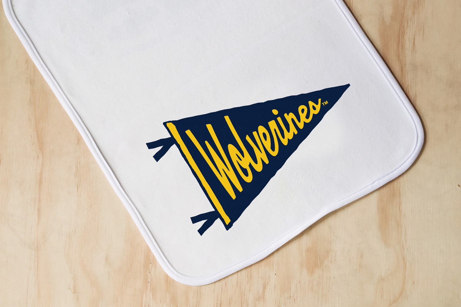 Michigan Wolverines Pennant Burp Cloth MICH0004BC