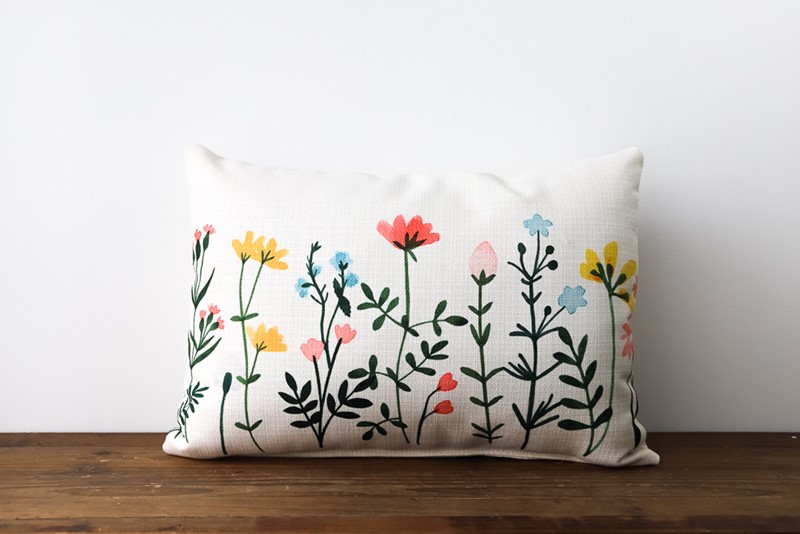 Wild Flowers / Summer Pillow / Pillow Cover / Decorative Pillow