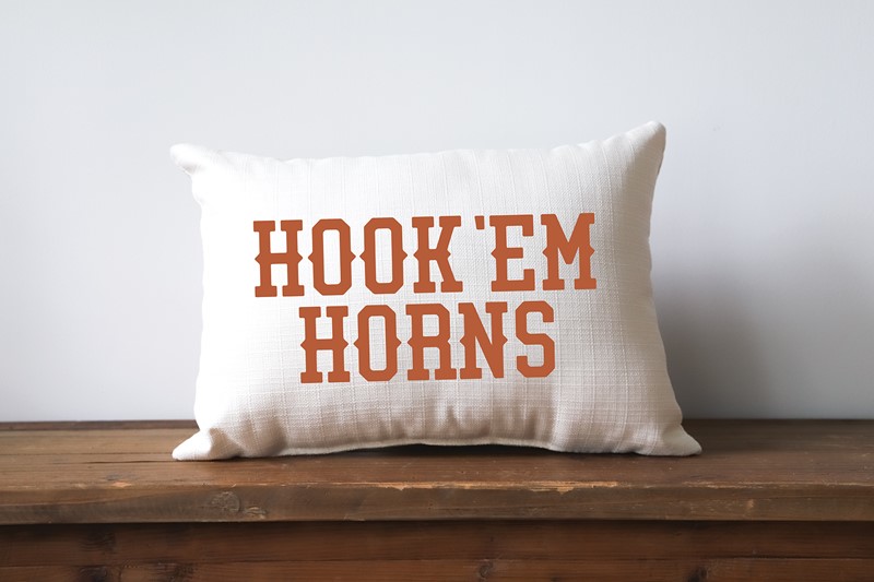 Hook 'Em Horns Pillow UT0002