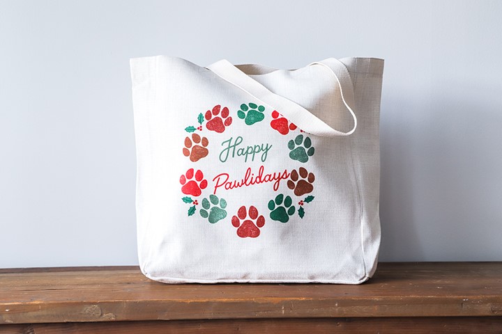 Happy Pawlidays Wreath Tote CHR0234BAG