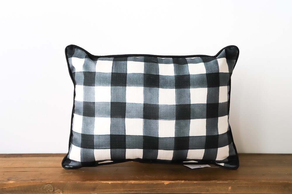 ANNIKA'S THROW PILLOWS – Calico Gals