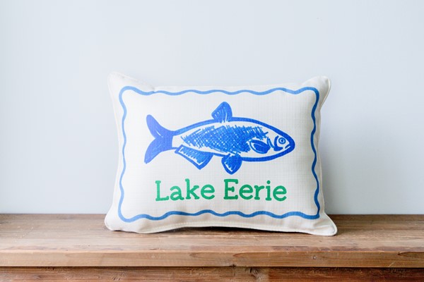 Swimming Fish Hooked Pillow - Gifted Parrot